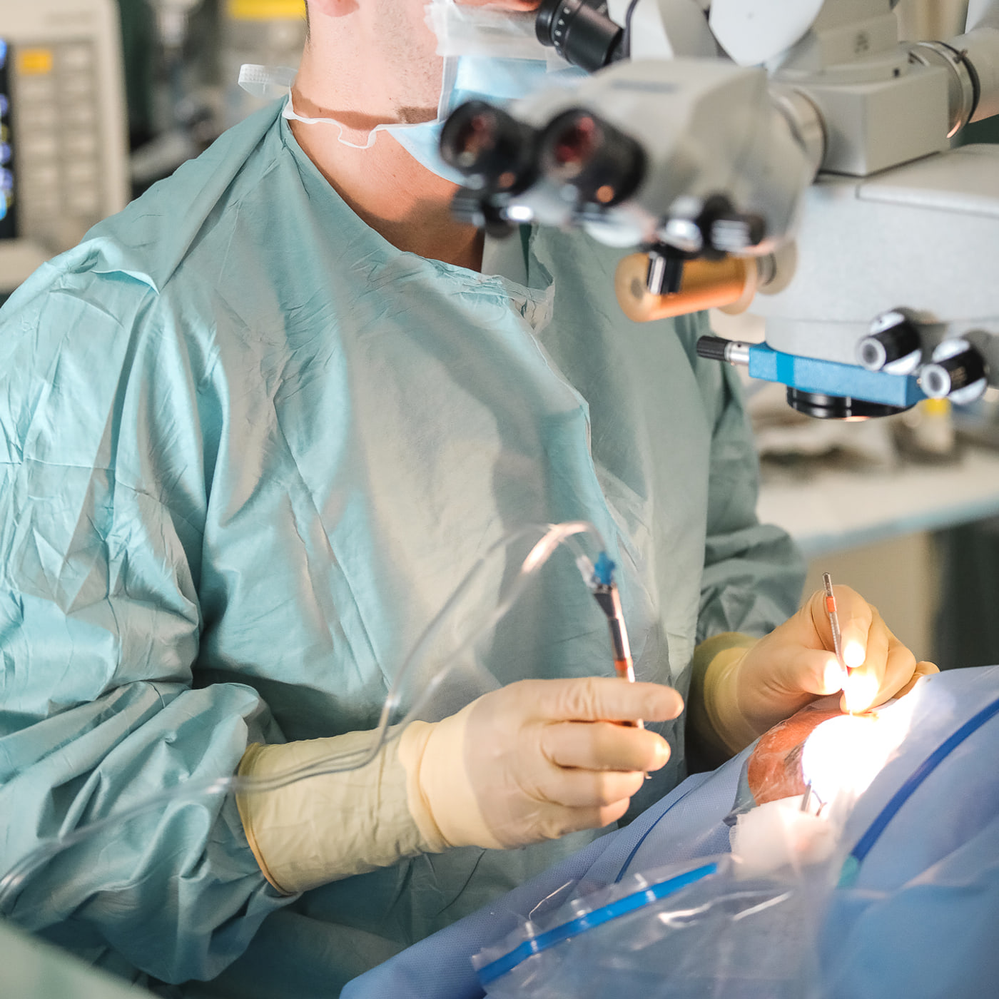 Cirurgia de Pterígio e Pinguécula — Dr. André Magalhães Oliveira