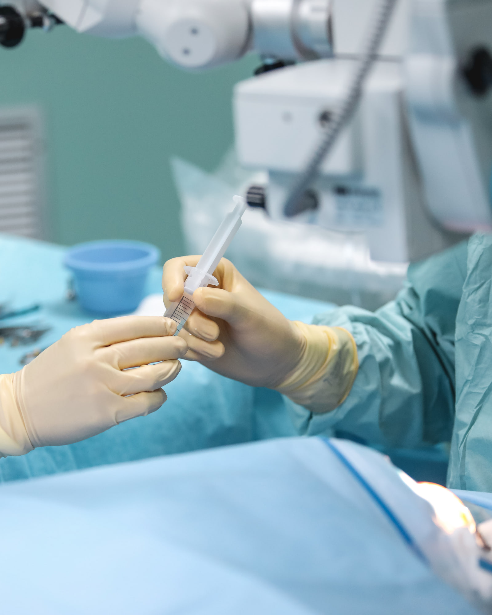 Contexto clínico do tratamento da degenerescência macular da idade na Oftalmologia Algarve