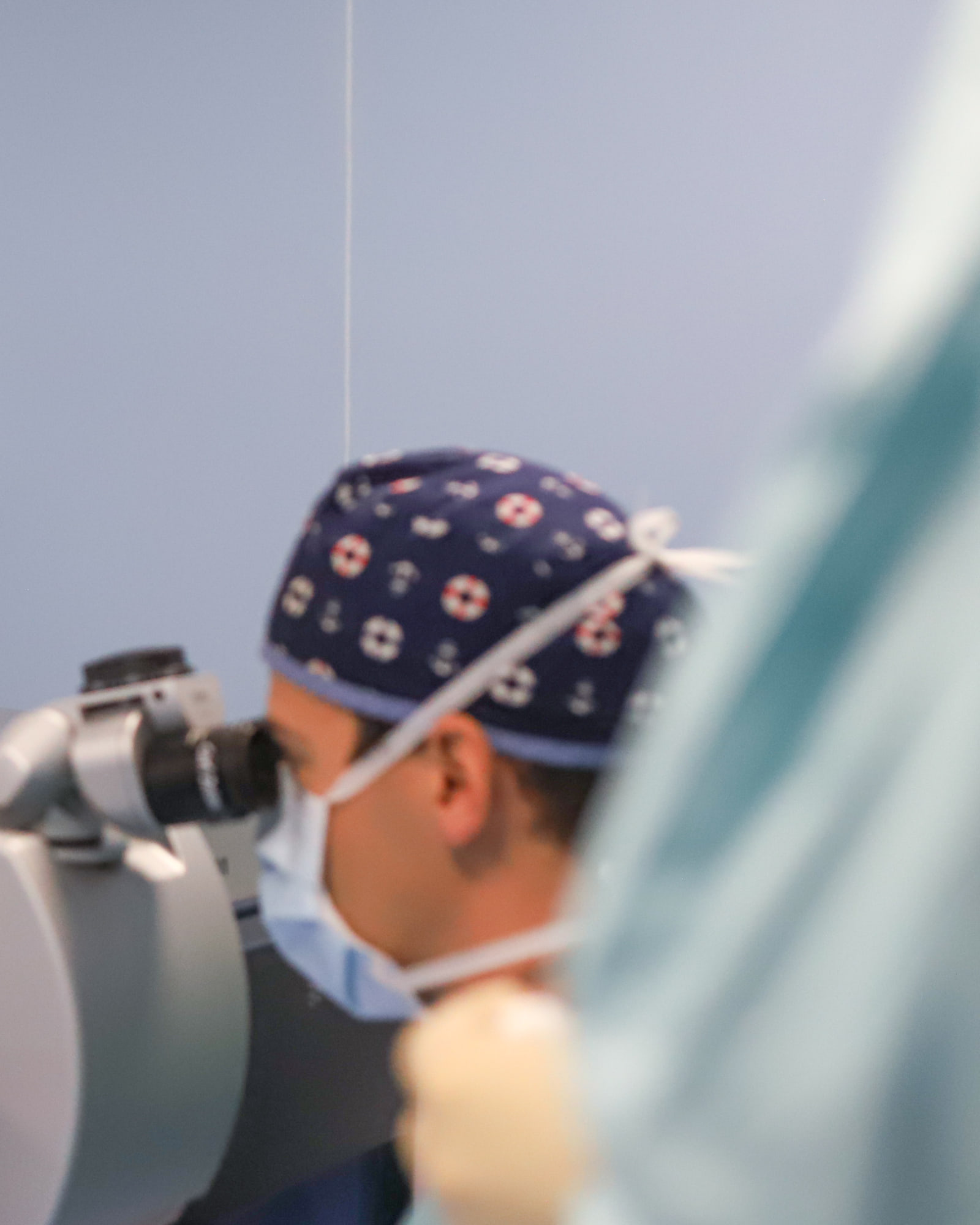 Contexto clínico do tratamento de troca de cristalino refractiva na Oftalmologia Algarve